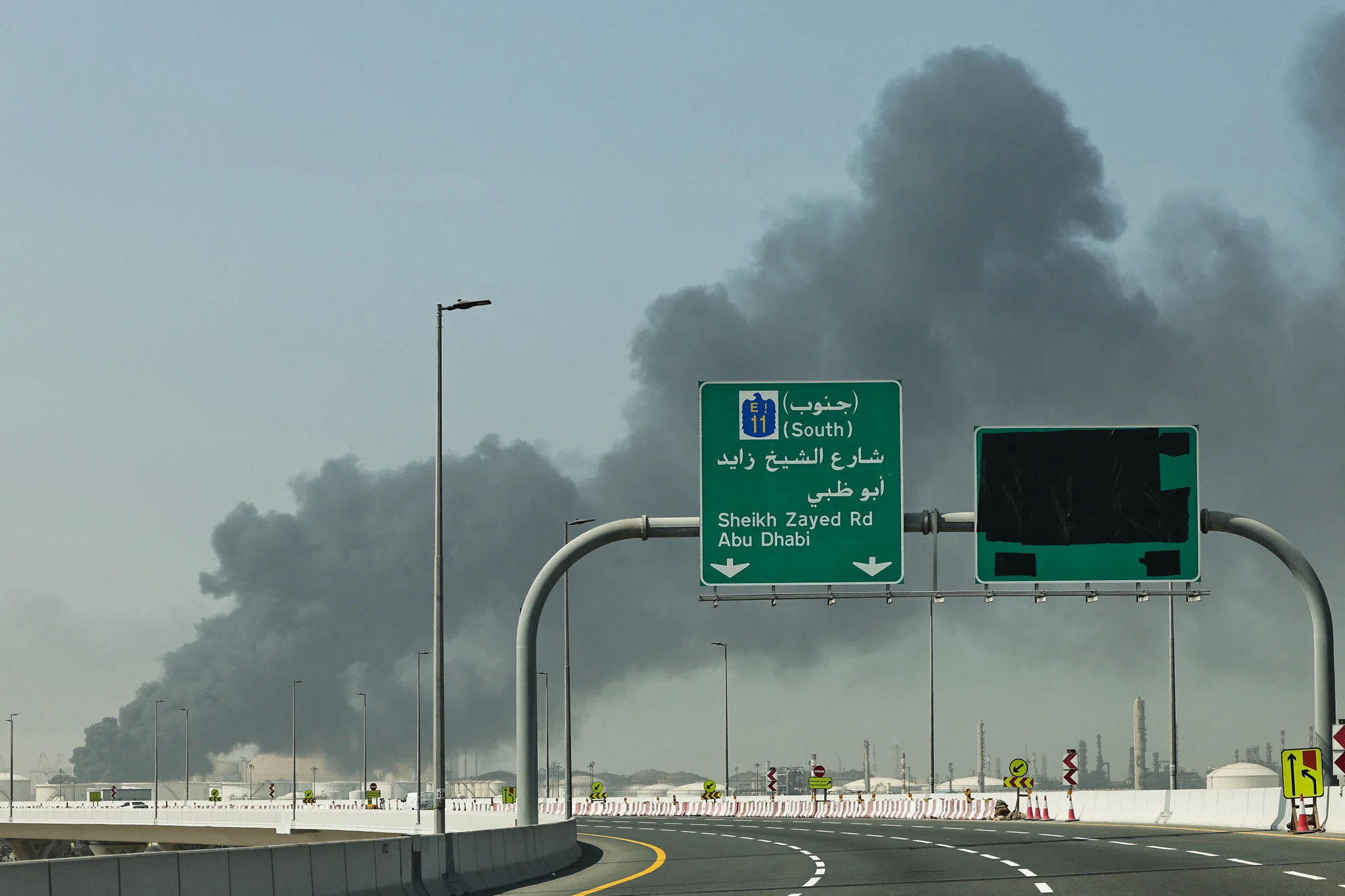 Iranian strikes Dubai Abu Dhabi airports casualties