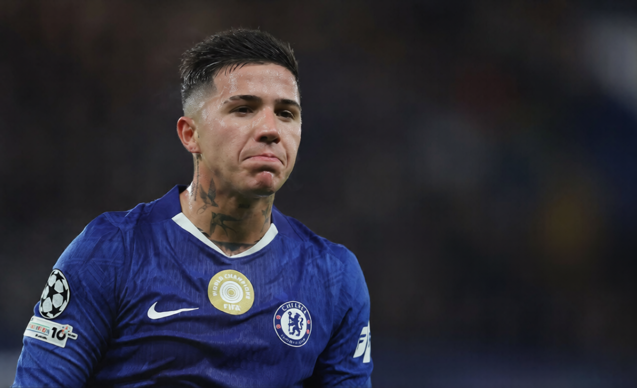 Enzo Fernandez playing for Chelsea against Barcelona in UEFA Champions League 2026 match at Stamford Bridge